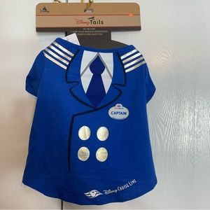 NWT. Disney dog costume size L. Captain Mickey Outfit size: L featuring graphics